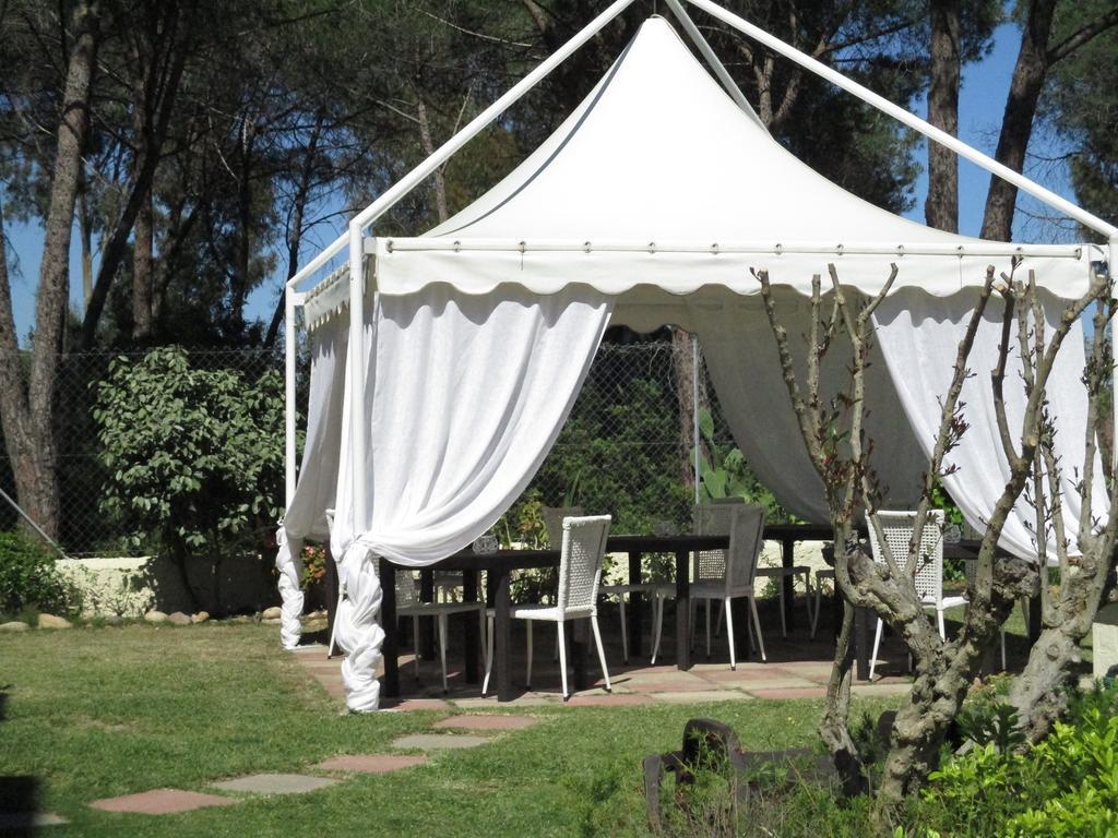 Villa Margherita Suite & Charme Pula Bagian luar foto