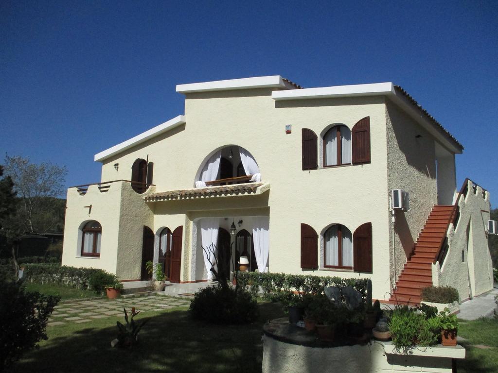 Villa Margherita Suite & Charme Pula Bagian luar foto