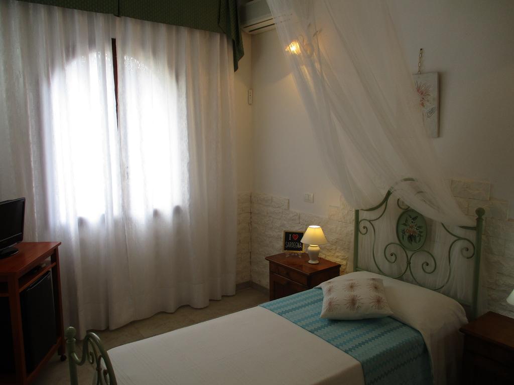 Villa Margherita Suite & Charme Pula Bagian luar foto