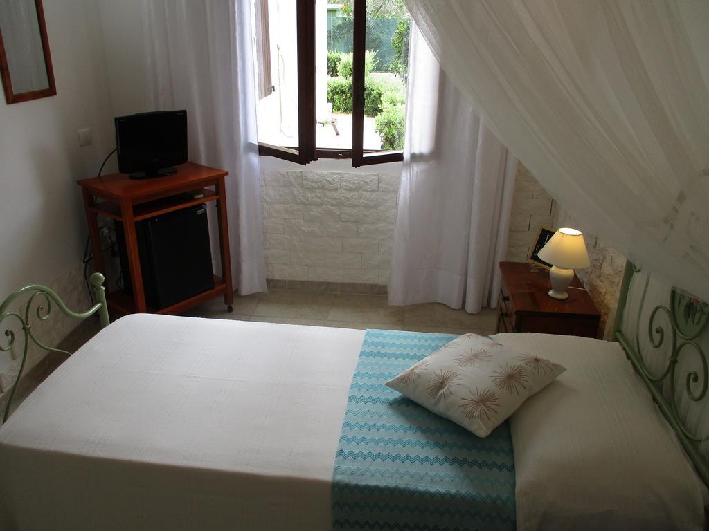 Villa Margherita Suite & Charme Pula Bagian luar foto